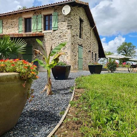 La Maison Du Lac Lavaud Saint-Quentin-sur-Charente Exterior foto